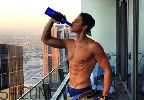 精囊炎會(huì)引起血尿嗎？精囊炎會(huì)導(dǎo)致無(wú)精嗎？