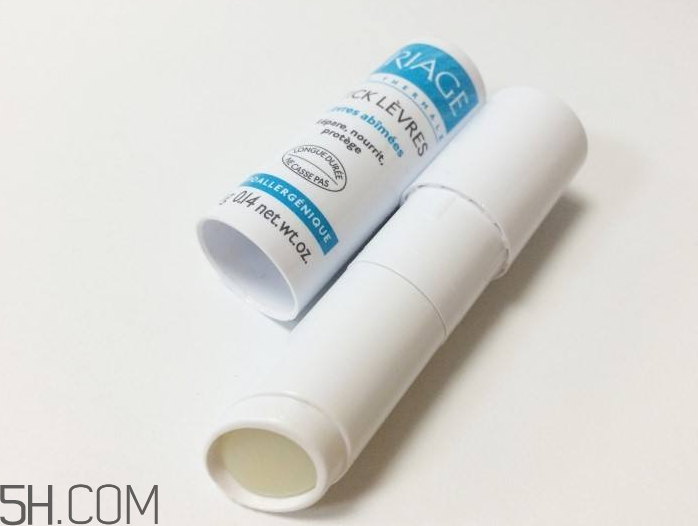 依泉柔潤(rùn)護(hù)唇膏好用嗎？依泉柔潤(rùn)護(hù)唇膏多少錢(qián)？