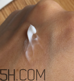 絲塔芙致潤保濕霜怎么樣？絲塔芙致潤保濕霜好用嗎？