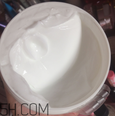 絲塔芙面霜嬰兒能用嗎？絲塔芙面霜怎么樣？