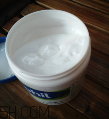 絲塔芙面霜嬰兒能用嗎？絲塔芙面霜怎么樣？