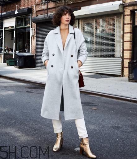 灰色大衣怎么搭配？灰色大衣穿搭圖片