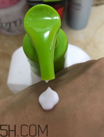 絲塔芙保濕潤膚乳嬰兒能用嗎？絲塔芙潤膚乳怎么樣？