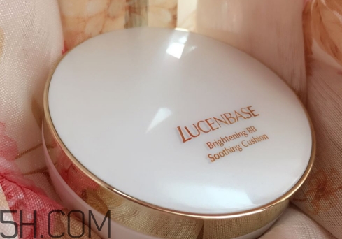 透真和韓熙貞哪個(gè)好？透真氣墊和韓熙貞氣墊對(duì)比