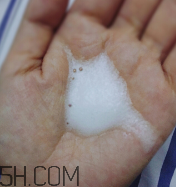 絲塔芙凈顏控油泡沫潔面乳怎么樣_好用嗎 絲塔芙凈顏控油泡沫潔面乳怎么樣_好用嗎