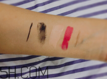 絲塔芙凈顏控油泡沫潔面乳怎么樣_好用嗎 絲塔芙凈顏控油泡沫潔面乳怎么樣_好用嗎