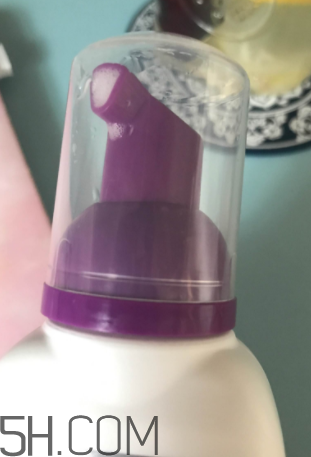 絲塔芙泡沫潔面乳怎么用？泡沫潔面乳用法