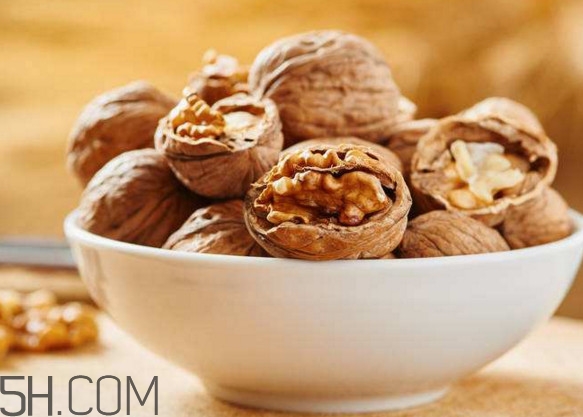 支氣管炎吃什么食物好？急性支氣管炎的癥狀