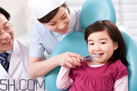 癬會(huì)傳染給別人嗎？癬會(huì)傳染給寶寶嗎？