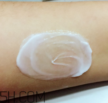 絲塔芙日護(hù)恒潤保濕乳好不好用_評(píng)測 絲塔芙日護(hù)恒潤保濕乳好不好用_評(píng)測