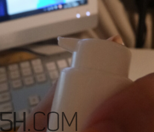 絲塔芙每日防曬保濕露好用嗎_產(chǎn)品評測 絲塔芙每日防曬保濕露好用嗎_產(chǎn)品評測