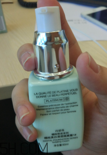 詩碧曼美白輕盈隔離霜成分_產(chǎn)品評測 詩碧曼美白輕盈隔離霜成分_產(chǎn)品評測