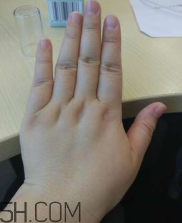 詩碧曼美白輕盈隔離霜成分_產(chǎn)品評測 詩碧曼美白輕盈隔離霜成分_產(chǎn)品評測