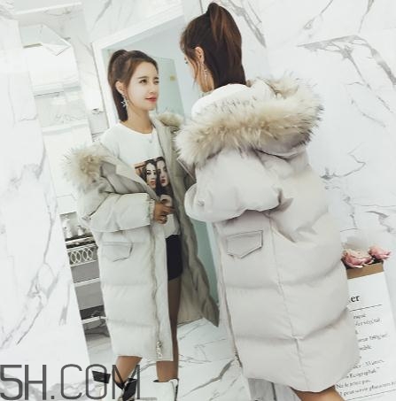 羽絨服可以暴曬嗎？羽絨服曬掉色了怎么辦？