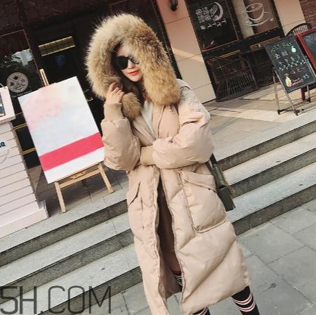 羽絨服會越穿越松嗎？羽絨服會越穿越大嗎？