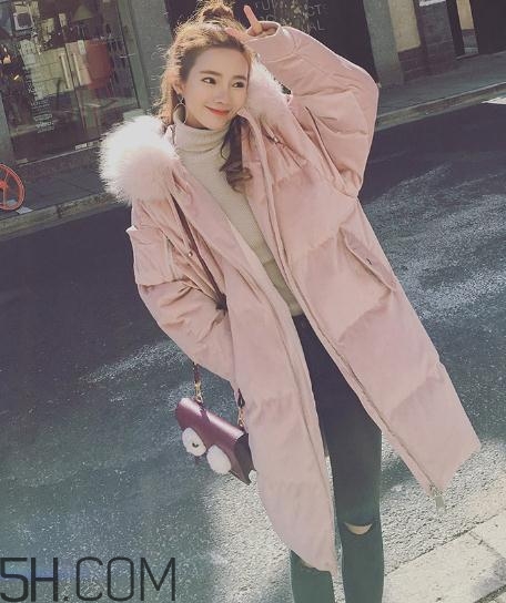 羽絨服會越穿越松嗎？羽絨服會越穿越大嗎？