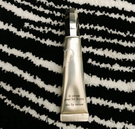 cpb唇部精華和lamer潤唇膏搭配好用嗎？cpb唇部精華怎么樣？