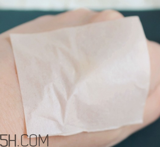 玫珂菲彩妝師摯愛(ài)粉餅怎么樣_產(chǎn)品評(píng)測(cè)