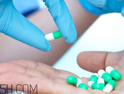 頭孢是治什么的？頭孢和阿莫西林的區(qū)別