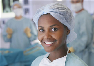 水痘多大年齡出現(xiàn)？水痘多長時(shí)間可以上學(xué)？