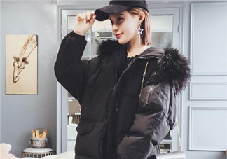 羽絨服可以暴曬嗎？羽絨服曬掉色了怎么辦？