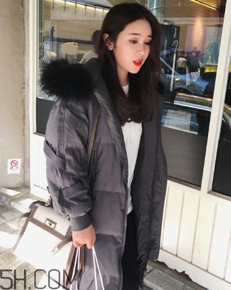 羽絨服上的口紅怎么洗？羽絨服上的墨水怎么洗？