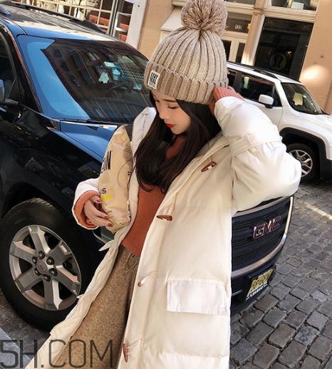 羽絨服越輕越好嗎？羽絨服越厚越好嗎？