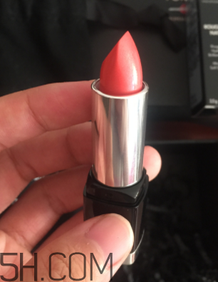 muf柔色霓彩唇膏好用嗎_N36試色 muf柔色霓彩唇膏好用嗎_N36試色