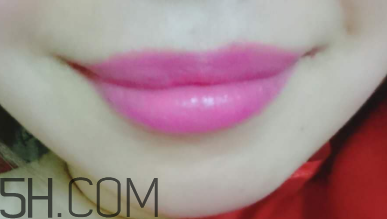 muf柔色霓彩唇膏好用嗎_N36試色 muf柔色霓彩唇膏好用嗎_N36試色