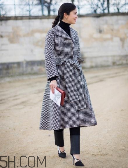 格子大衣搭配什么鞋子？格子大衣搭配鞋子圖片