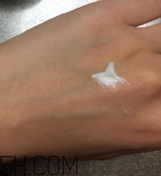 lilia祛斑霜有副作用嗎？lilia祛斑霜有激素嗎？