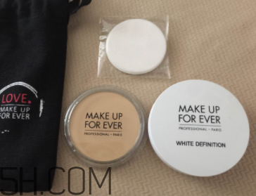 玫珂菲雙效美白粉餅怎么樣_適合干皮嗎 玫珂菲雙效美白粉餅怎么樣_適合干皮嗎