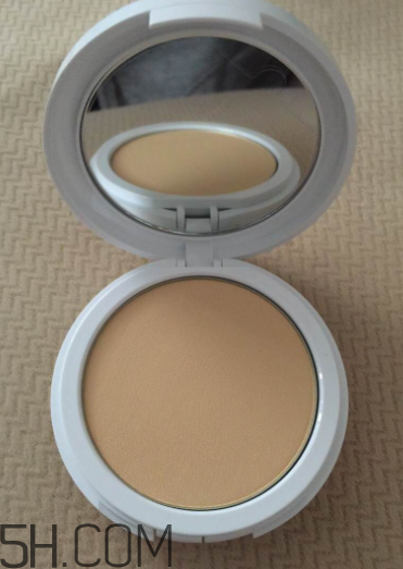 玫珂菲雙效美白粉餅怎么樣_適合干皮嗎 玫珂菲雙效美白粉餅怎么樣_適合干皮嗎