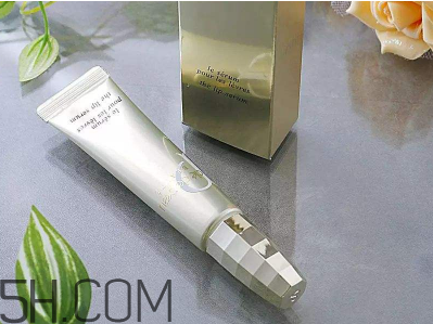 cpb唇部精華怎么用？cpb唇部精華功效