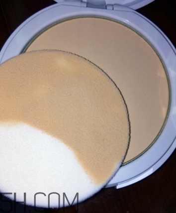 玫珂菲雙效美白粉餅怎么用_好用嗎 玫珂菲雙效美白粉餅怎么用_好用嗎