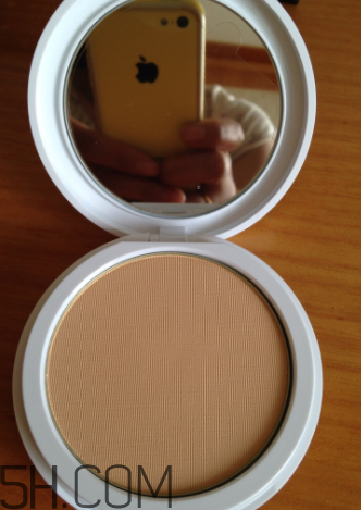 玫珂菲雙效美白粉餅怎么用_好用嗎 玫珂菲雙效美白粉餅怎么用_好用嗎