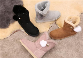 穿雪地靴要穿襪子嗎？雪地靴要光腳穿才保暖嗎？