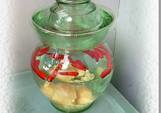 泡菜水多久換一次？泡菜水粘稠拉絲正常嗎