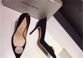 阿瑪尼鞋子質(zhì)量好嗎？阿瑪尼的鞋子好穿嗎？