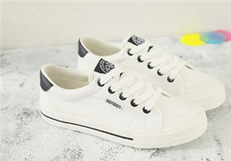 帆布鞋能光腳穿嗎？帆布鞋可以墊增高墊嗎？