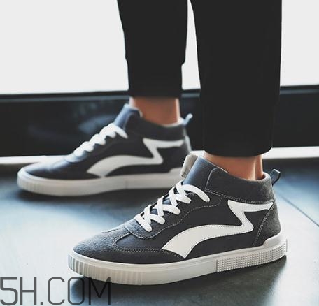 帆布鞋有膠味怎么去掉？帆布鞋上的膠水怎么洗？