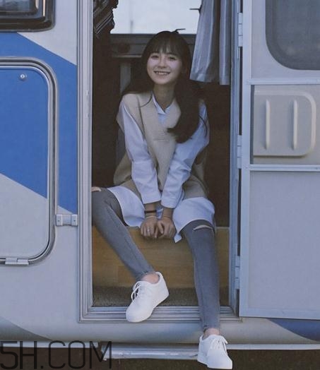 帆布鞋有油怎么清洗？帆布鞋上的油漬怎么去掉？