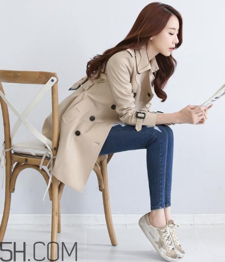 風衣怎么洗不皺 風衣可以用洗衣機洗嗎 風衣怎么洗不皺 風衣可以用洗衣機洗嗎