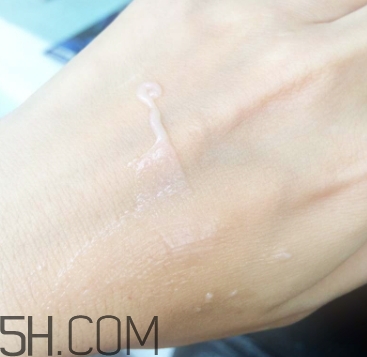 巧迪尚惠妝前乳好用嗎？巧迪尚惠妝前乳評測