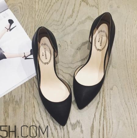 千百度女鞋什么檔次？千百度鞋子質(zhì)量好嗎？