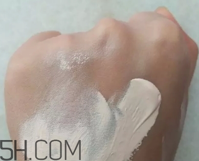 巧迪尚惠bb霜好用嗎？巧迪尚惠bb霜評(píng)測(cè)