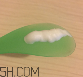 露得清綿密洗面奶怎么樣？露得清綿密洗面奶好用嗎？