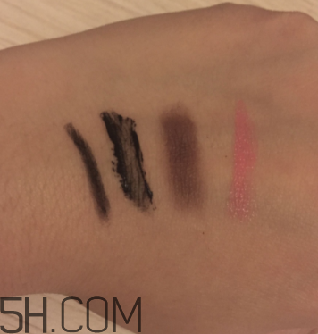 露得清綿密洗面奶怎么樣？露得清綿密洗面奶好用嗎？