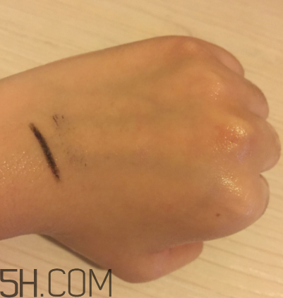 露得清綿密洗面奶怎么樣？露得清綿密洗面奶好用嗎？