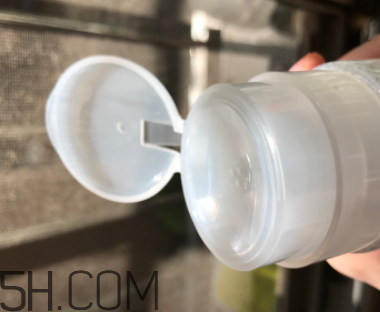 露得清卸妝水好用嗎？露得清卸妝水怎么樣？